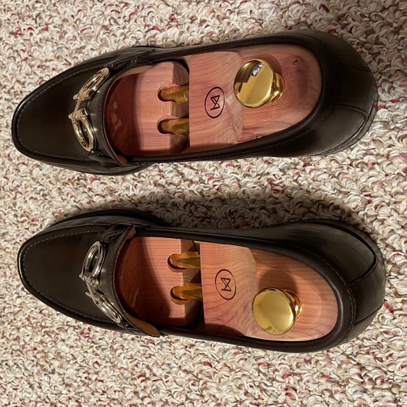 Ferragamo Reversible Badge Loafer 8.5 EE main image 4